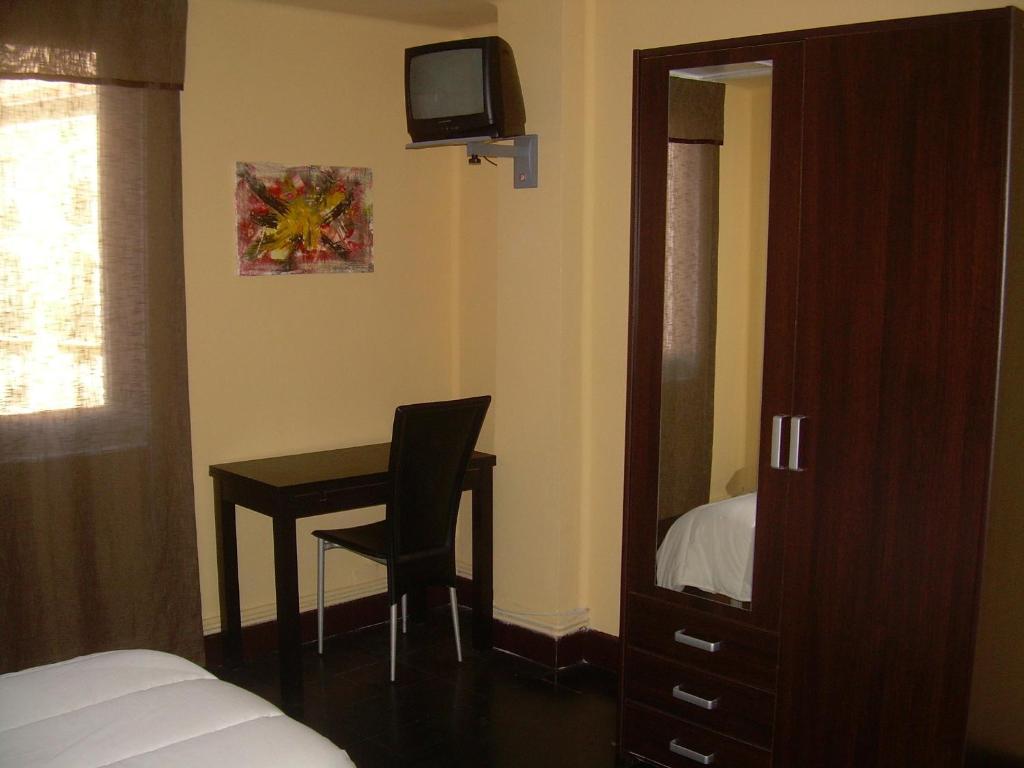 Pension El Parque Авила Номер фото